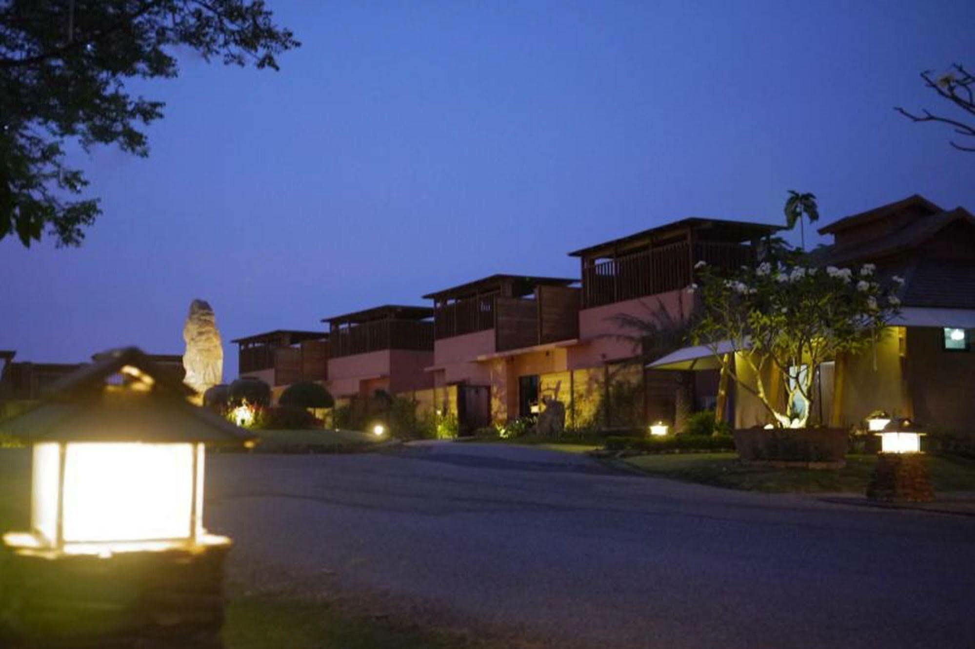 Hotel Phukumhom Khao Yai Wangkata Exteriér fotografie