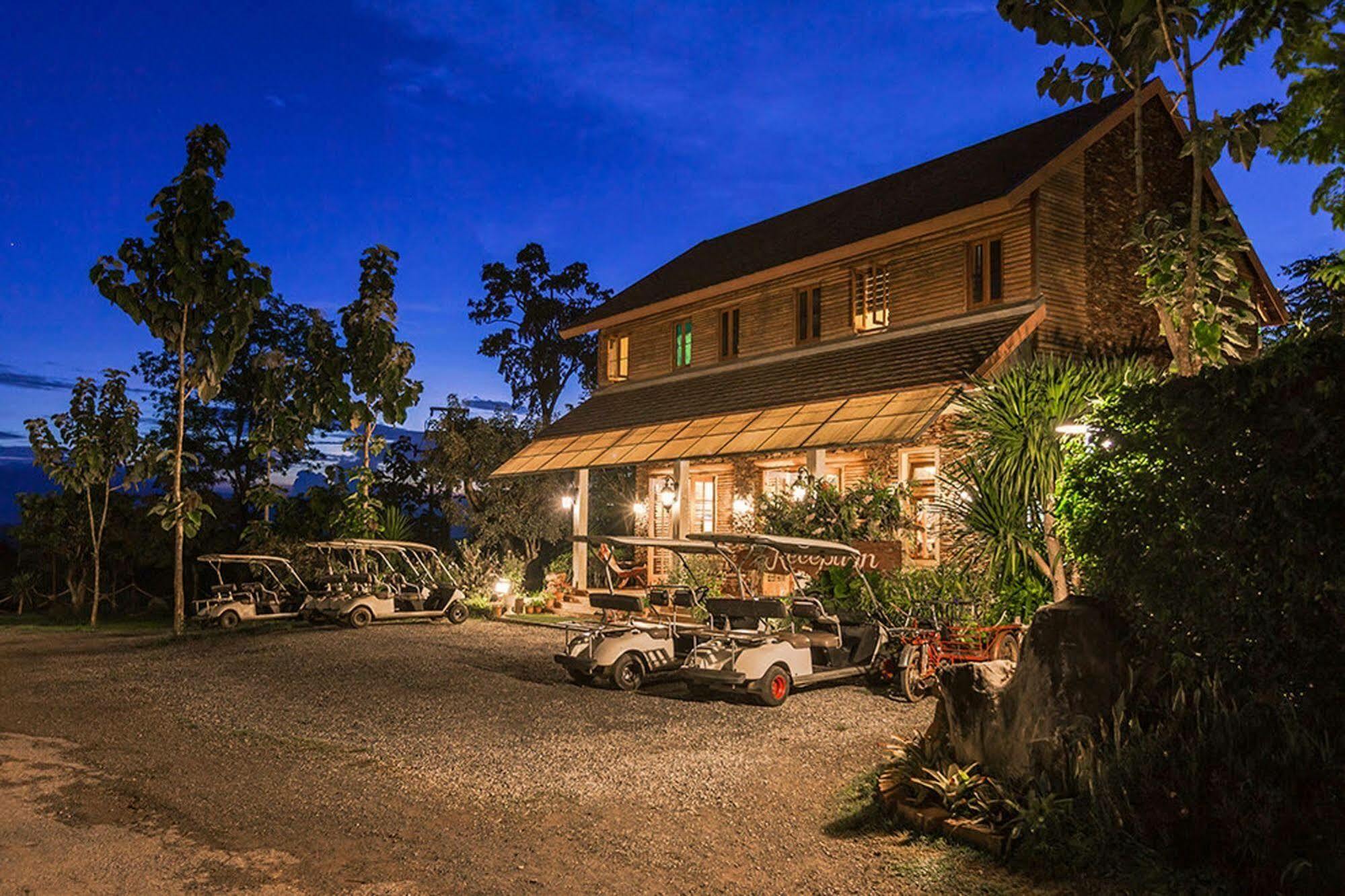 Hotel Phukumhom Khao Yai Wangkata Exteriér fotografie